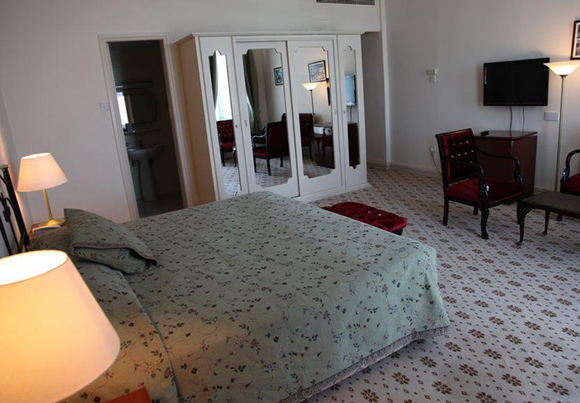 Dome Hotel Girne Dış mekan fotoğraf
