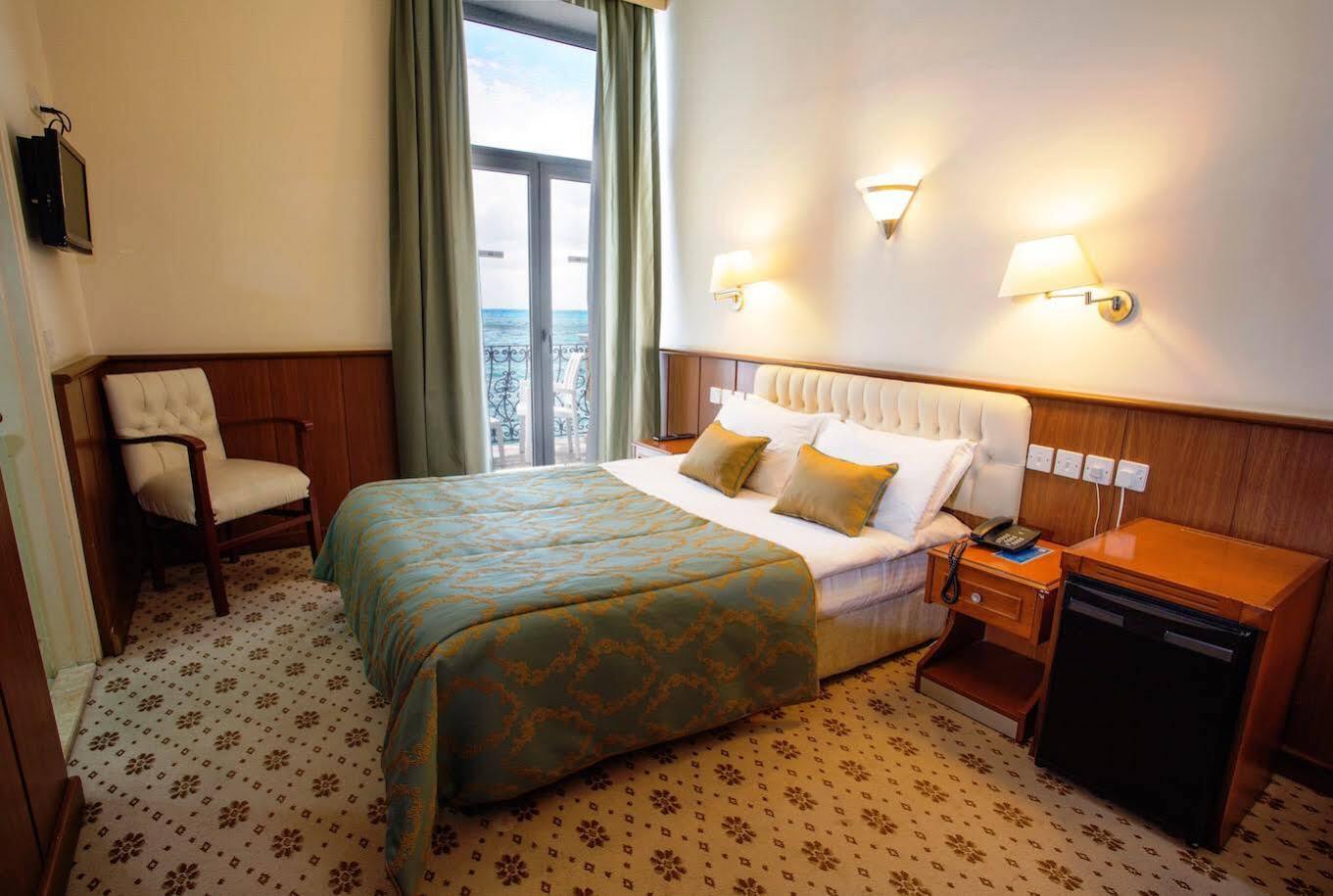 Dome Hotel Girne Dış mekan fotoğraf